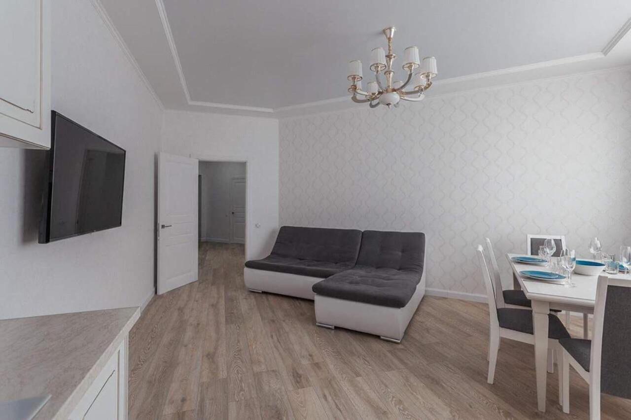 2-Nd Pearl 2-Bedrooms Apartment Oldenburg Bagian luar foto