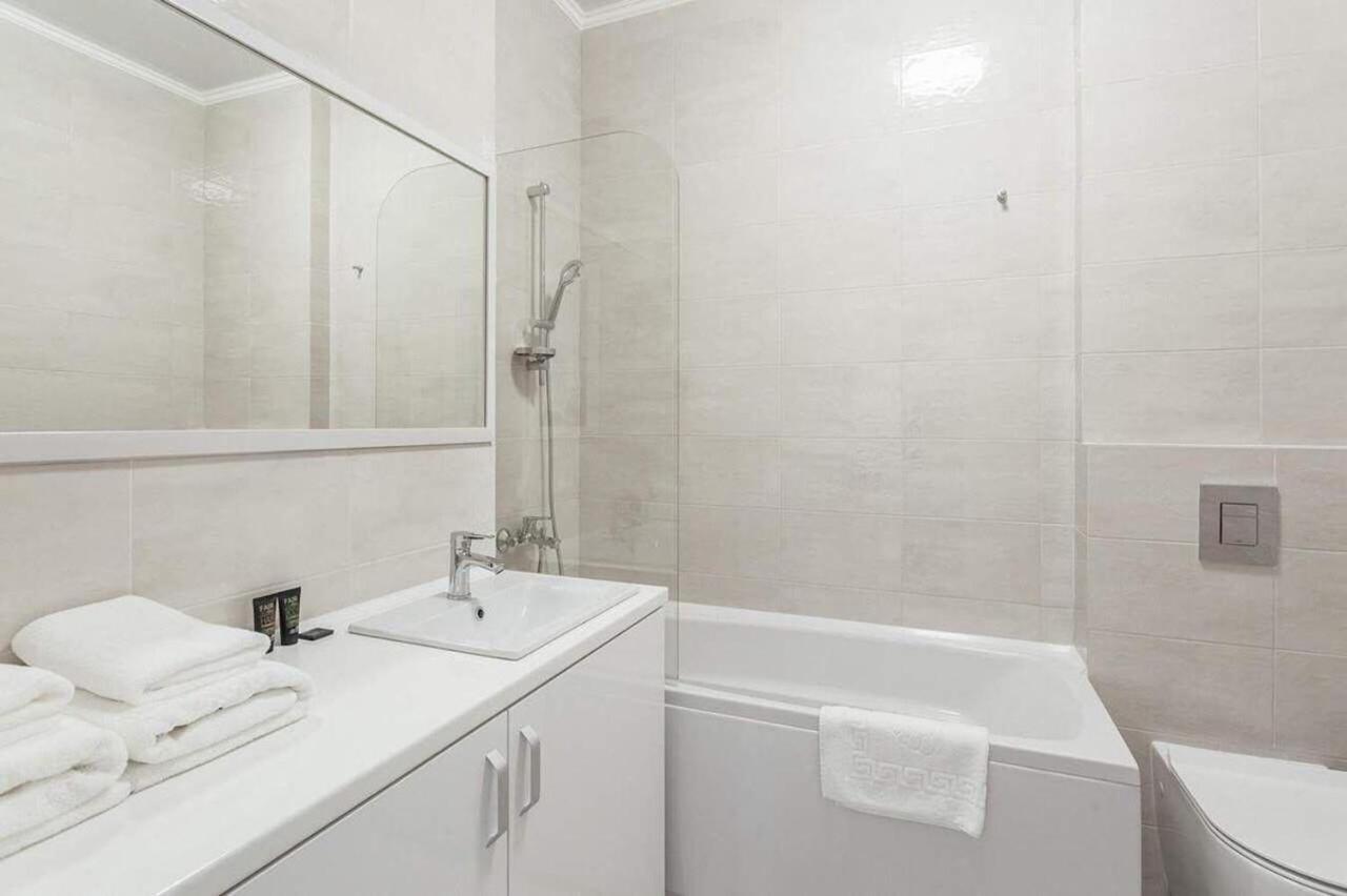 2-Nd Pearl 2-Bedrooms Apartment Oldenburg Bagian luar foto